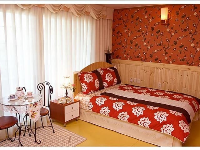 2 Bed Room Apartment