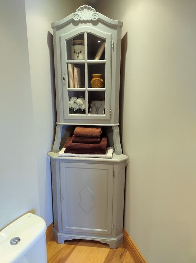 Triple Room (Room 2)
