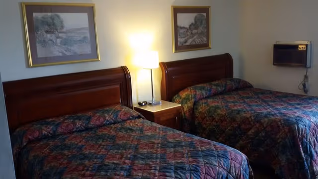 Basic Double Room, 2 Double Beds