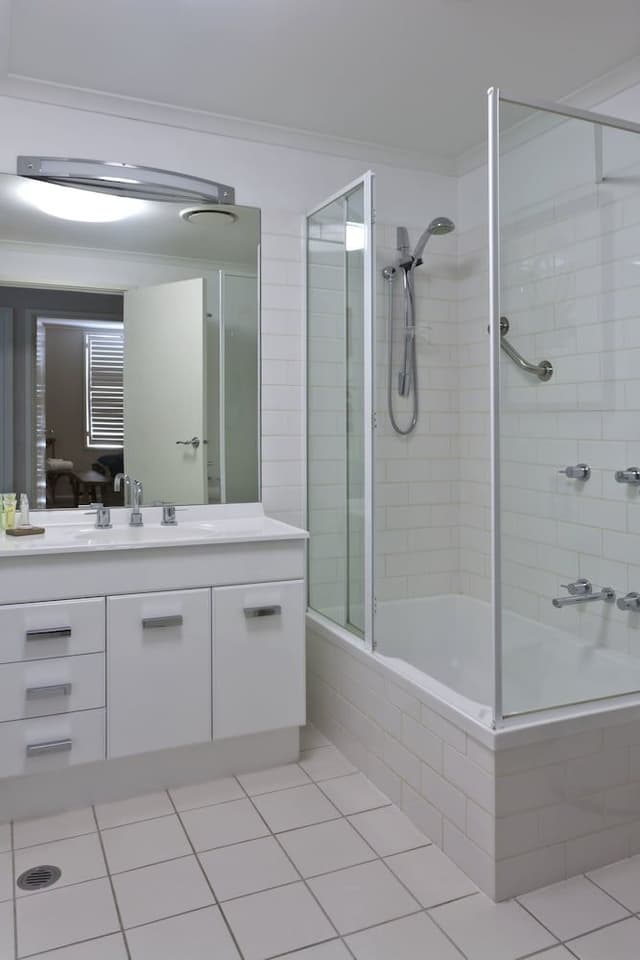 Two Bedroom Apartment (Two Bathrooms)