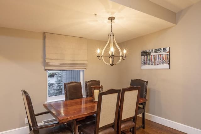 Condo, 2 Bedrooms