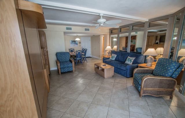 Condo, 2 Bedrooms, Balcony, Ocean View (Captain's Quarters)