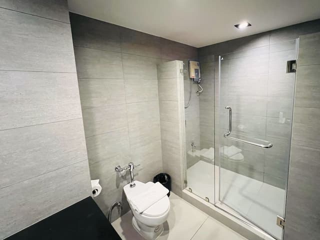 Premier Double Room Single Use, 2 Twin Beds