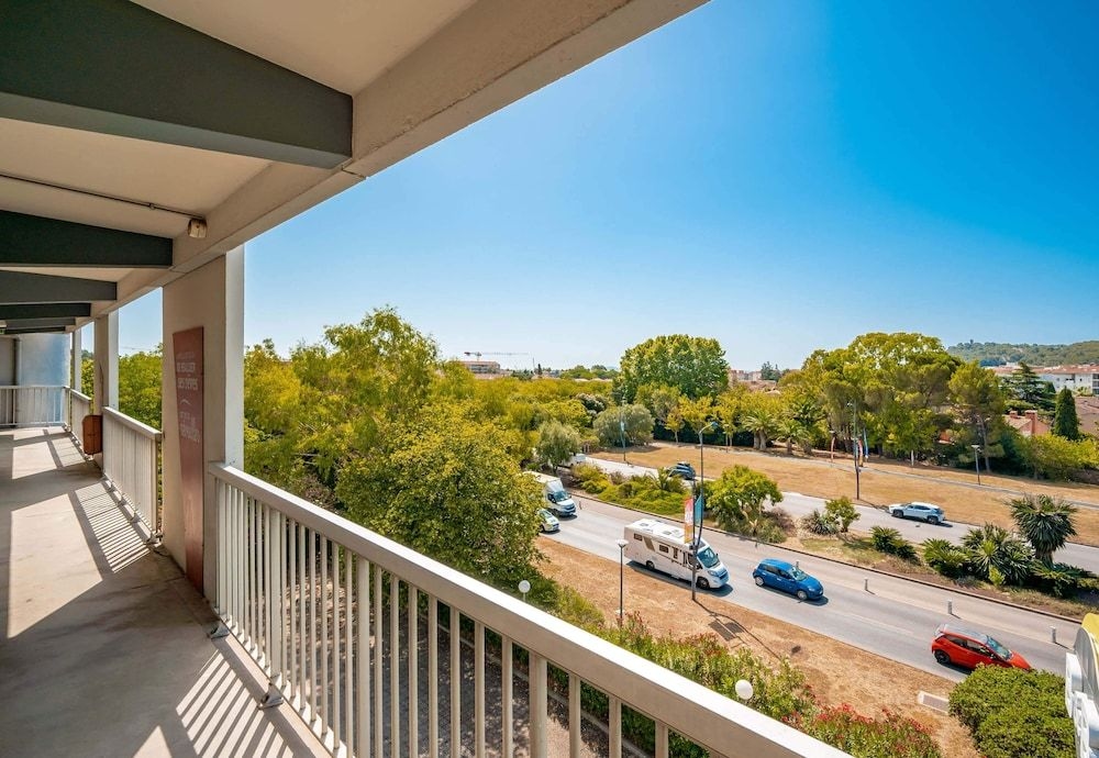 B&B Hotel HYERES3