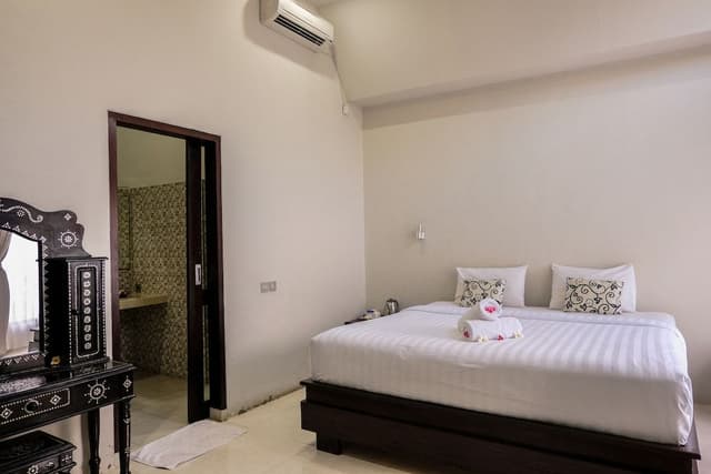 Bungalow, 1 King Bed