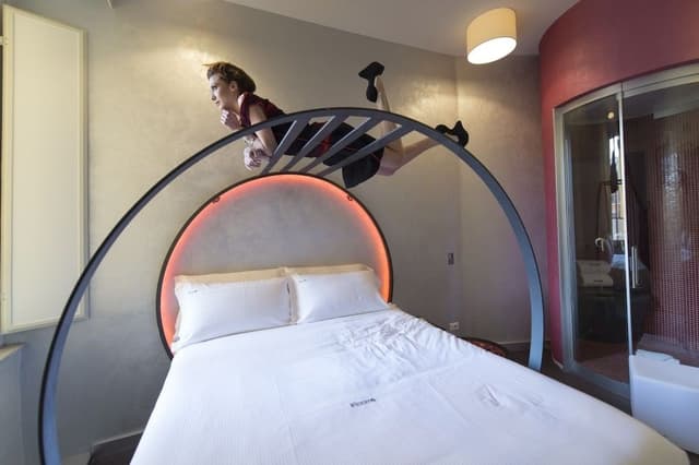 Standard Double Room (iTube)