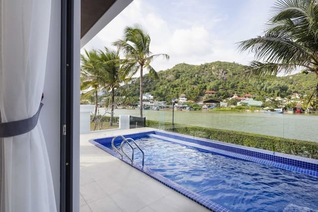 Presidential Villa 4-bedroom