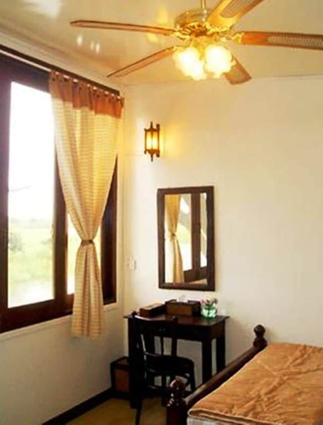 Family Room - Private Bathroom