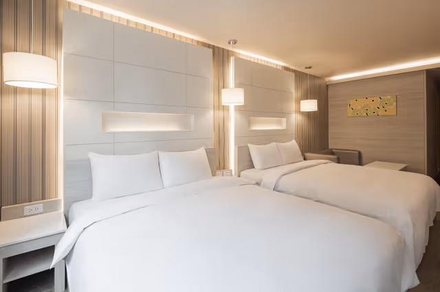 Business Quadruple Room