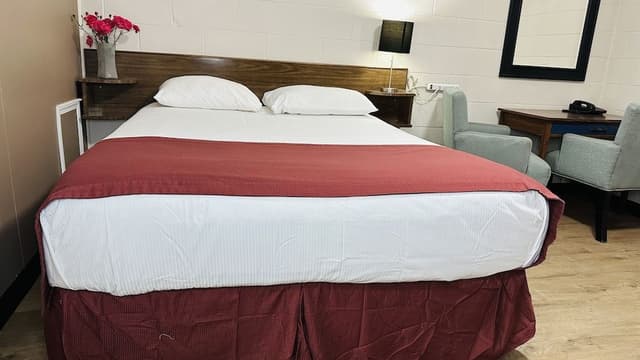 Room, 1 Queen Bed, Non Smoking