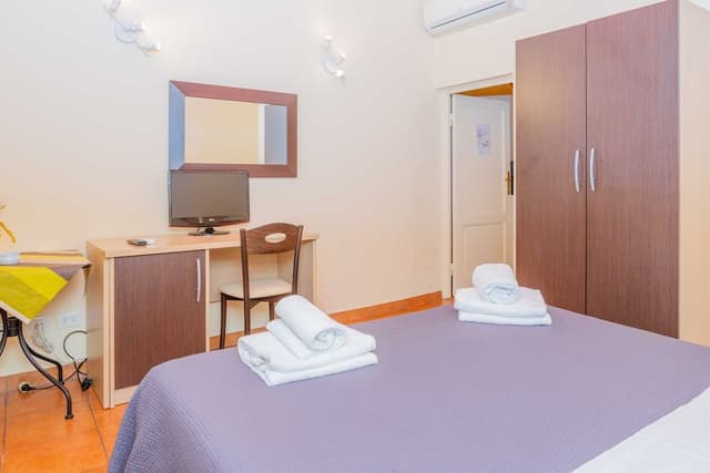 Double Room, Private Bathroom (External)