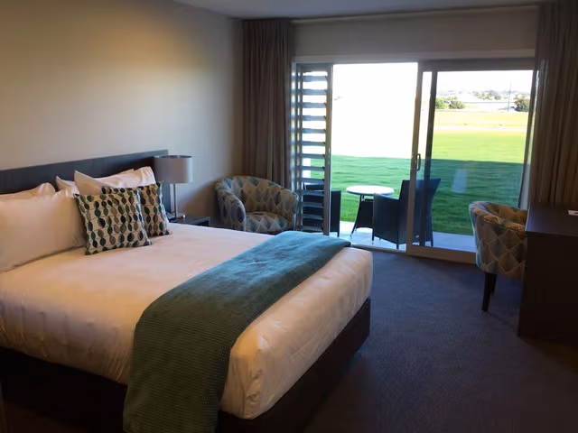 Family 2-Bedroom Unit, Ground Floor, Ocean View
