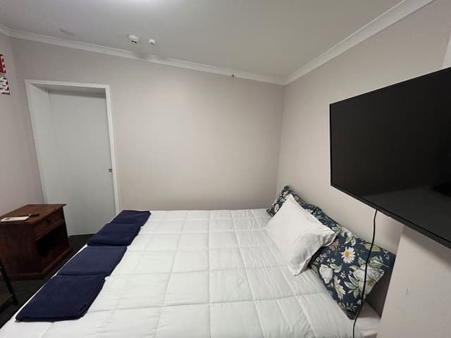 Classic Single Room