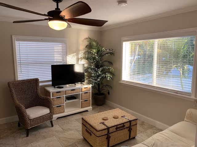 Deluxe Suite, 1 King Bed with Sofa bed (Unit 1)