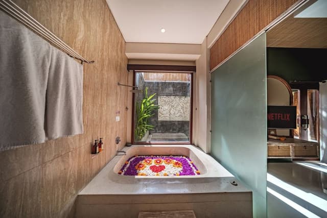 Two Bedroom Villa with Private Pool & Hot Tub