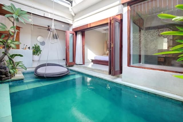 Two Bedroom Villa with Private Pool and Jacuzzi