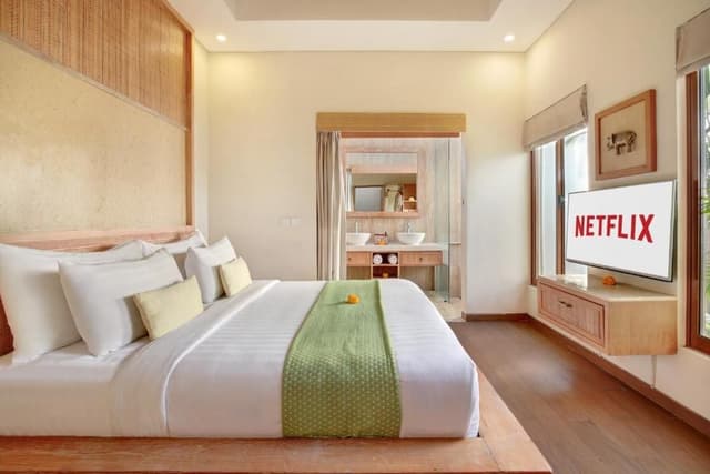 Two Bedroom Villa with Private Pool and Jacuzzi