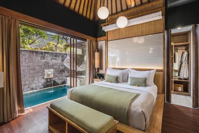 Royal One Bedroom Villa with Private Pool and Jacuzzi