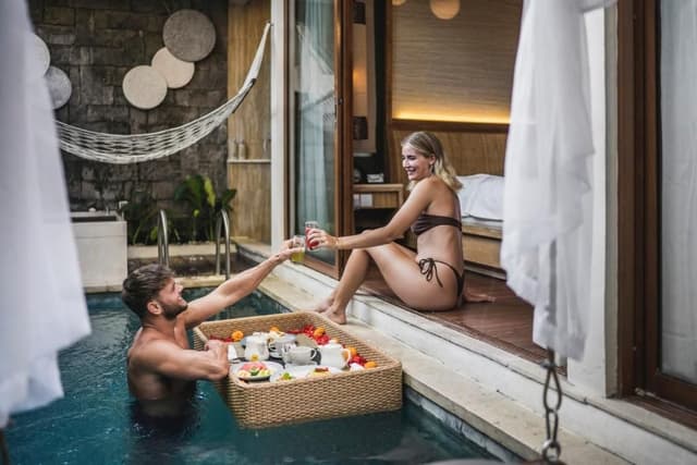 Royal One Bedroom Villa with Private Pool and Jacuzzi
