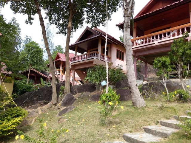 Standard Garden View Bungalow with A/C