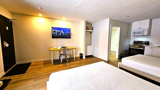 Standard Double Room, 2 Queen Beds, Kitchen
