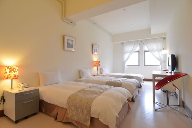 Triple Room