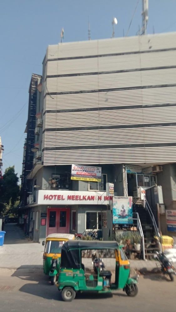 Neelkanth Inn Paldi3