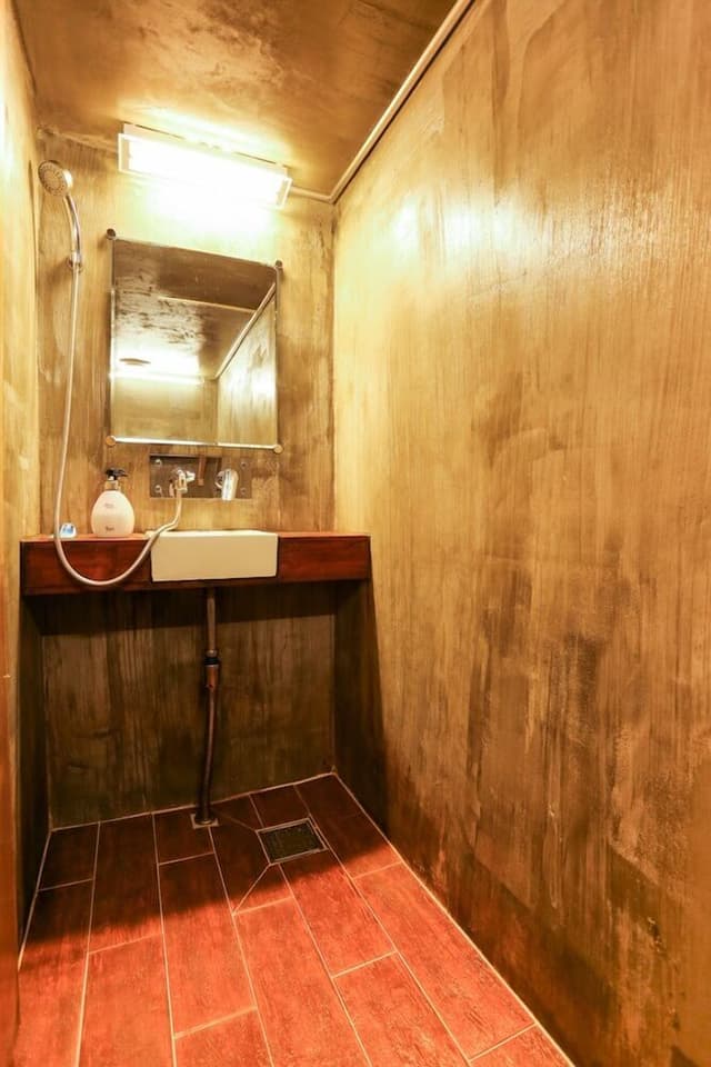Deluxe Double Room (Children Not Allowed)