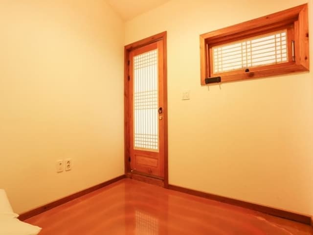 Standard Double Room (Children Not Allowed)