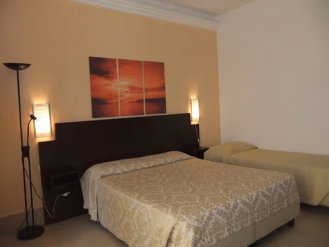 Triple Room