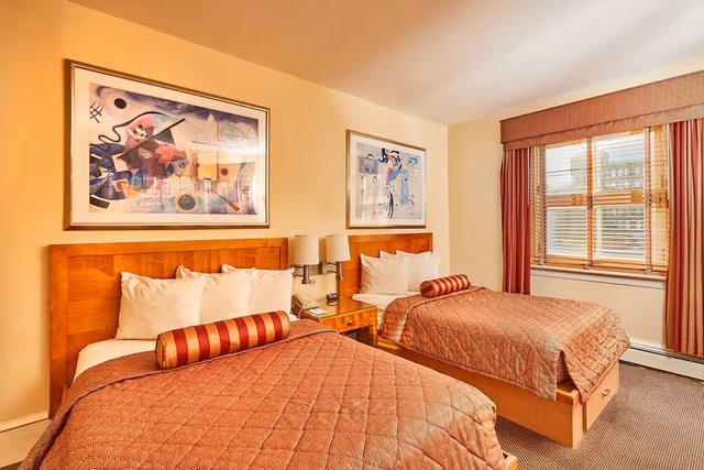 Standard Double Room, 2 Double Beds, City View