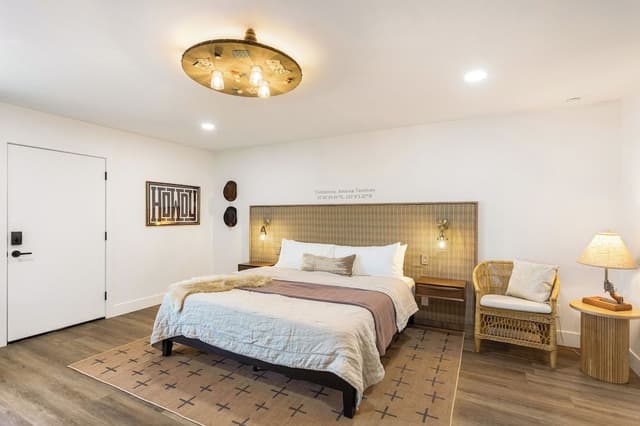 Standard Room, 1 King Bed, Ground Floor