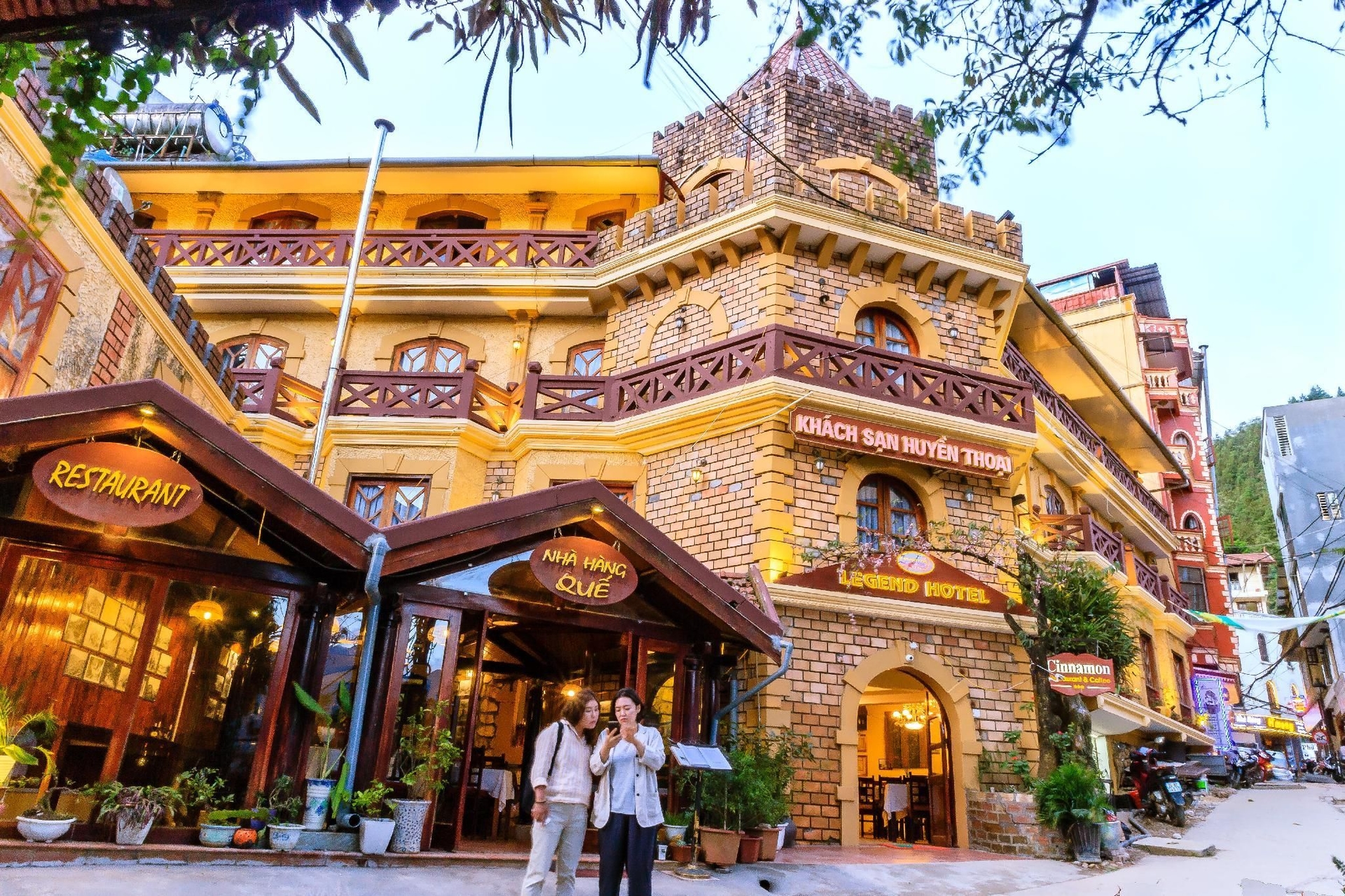Legend Hotel0