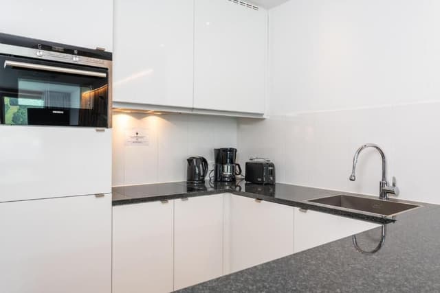 3 BEDROOM PENTHOUSE BV7.1