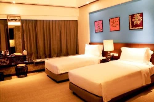 Deluxe Suite