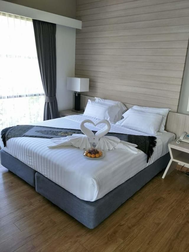 Deluxe Seaview