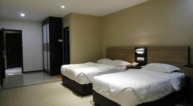 Deluxe Triple Room