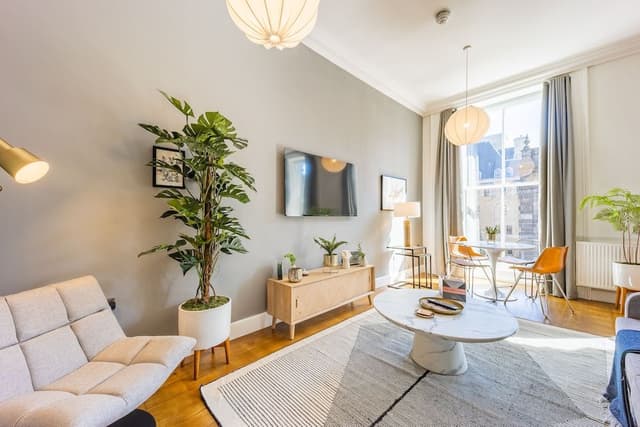1 Bedroom Apartment