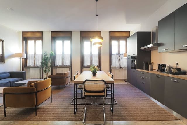 Three-bedroom apartment, Via Dogana 3