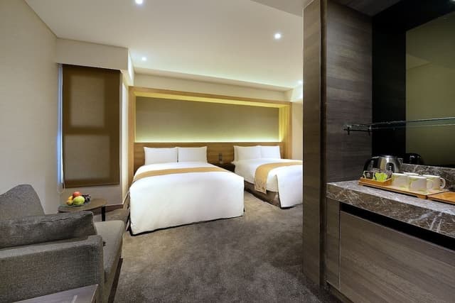 Standard Quadruple Room