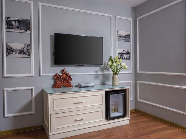 Premium Suite, 1 Bedroom, Ensuite, Partial Lake View