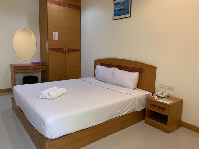 Standard King Room