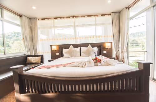 Deluxe Room with Balcony