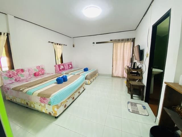 Family Quadruple Room, 2 Double Beds