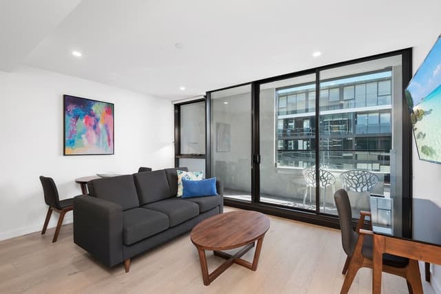 One Bedroom Apartment