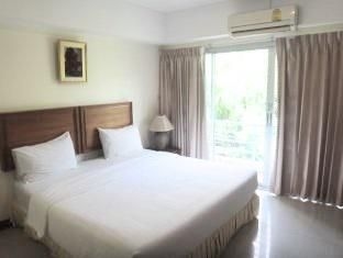 Hong Residence3