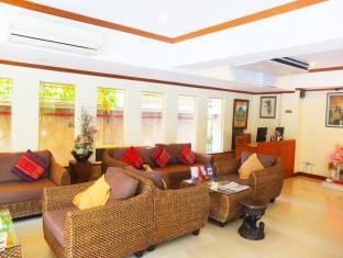 Hong Residence1