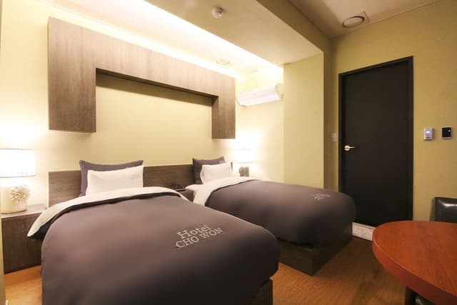 Deluxe Twin Room