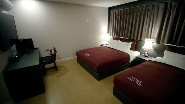 Superior Twin Room