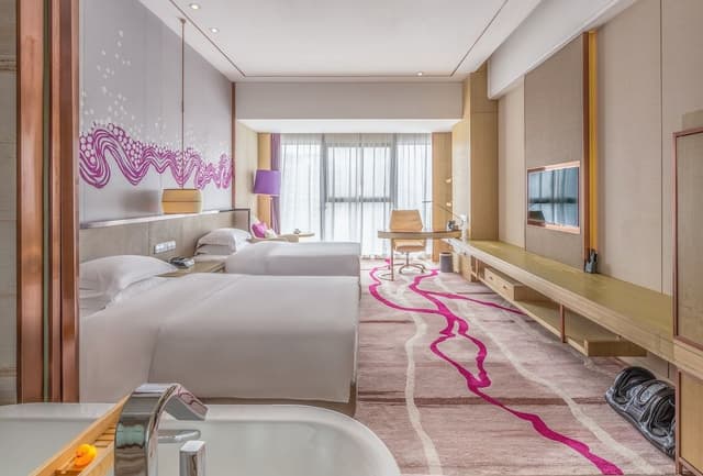 2 Double Premium Lounge Access